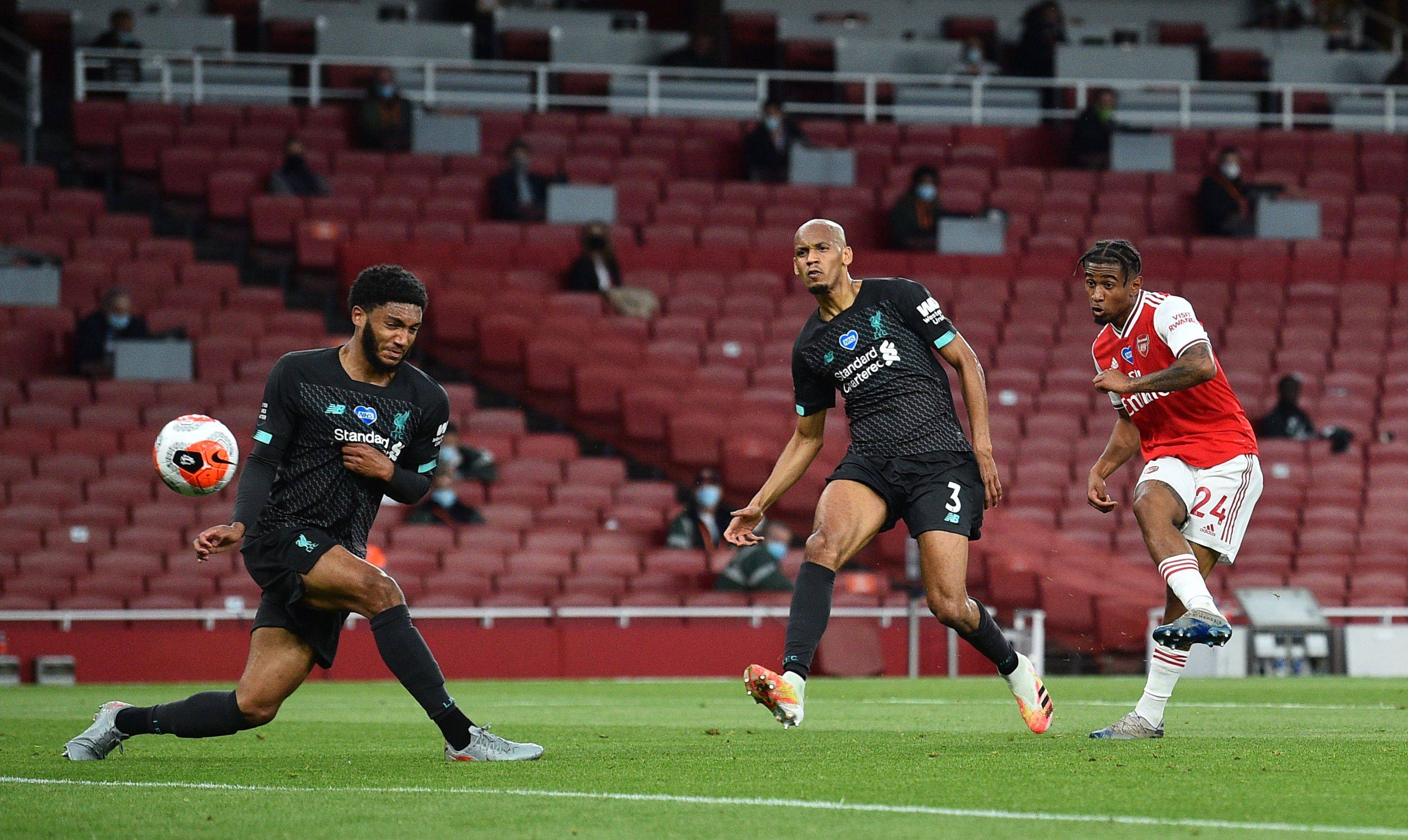 官方:曼联旧将万-比萨卡当选西汉姆联赛季最佳球员.